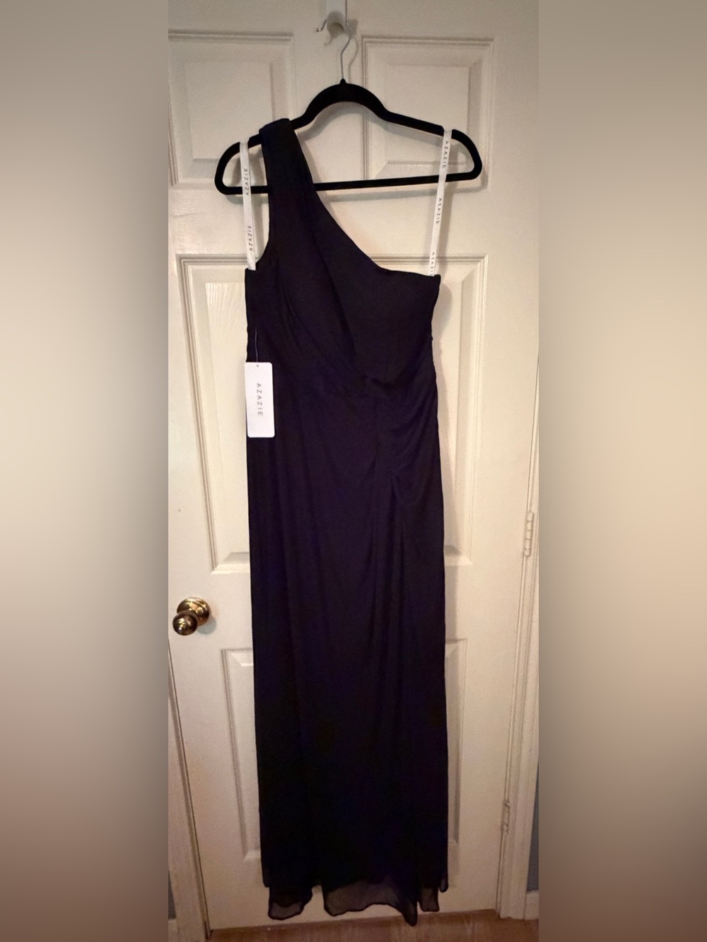 Azazie Brooke Black A-Line One-Shoulder Chiffon Evening Gown Size A14 NWT